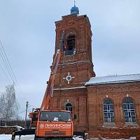 Освящение колоколов в Казанском храме деревни Запутное