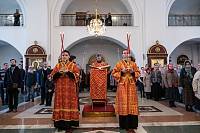 Архиерейское богослужение в Николо-Берлюковской пустыни