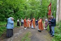 Соборное богослужение в Иоанно-Богословском храме деревни Корпуса