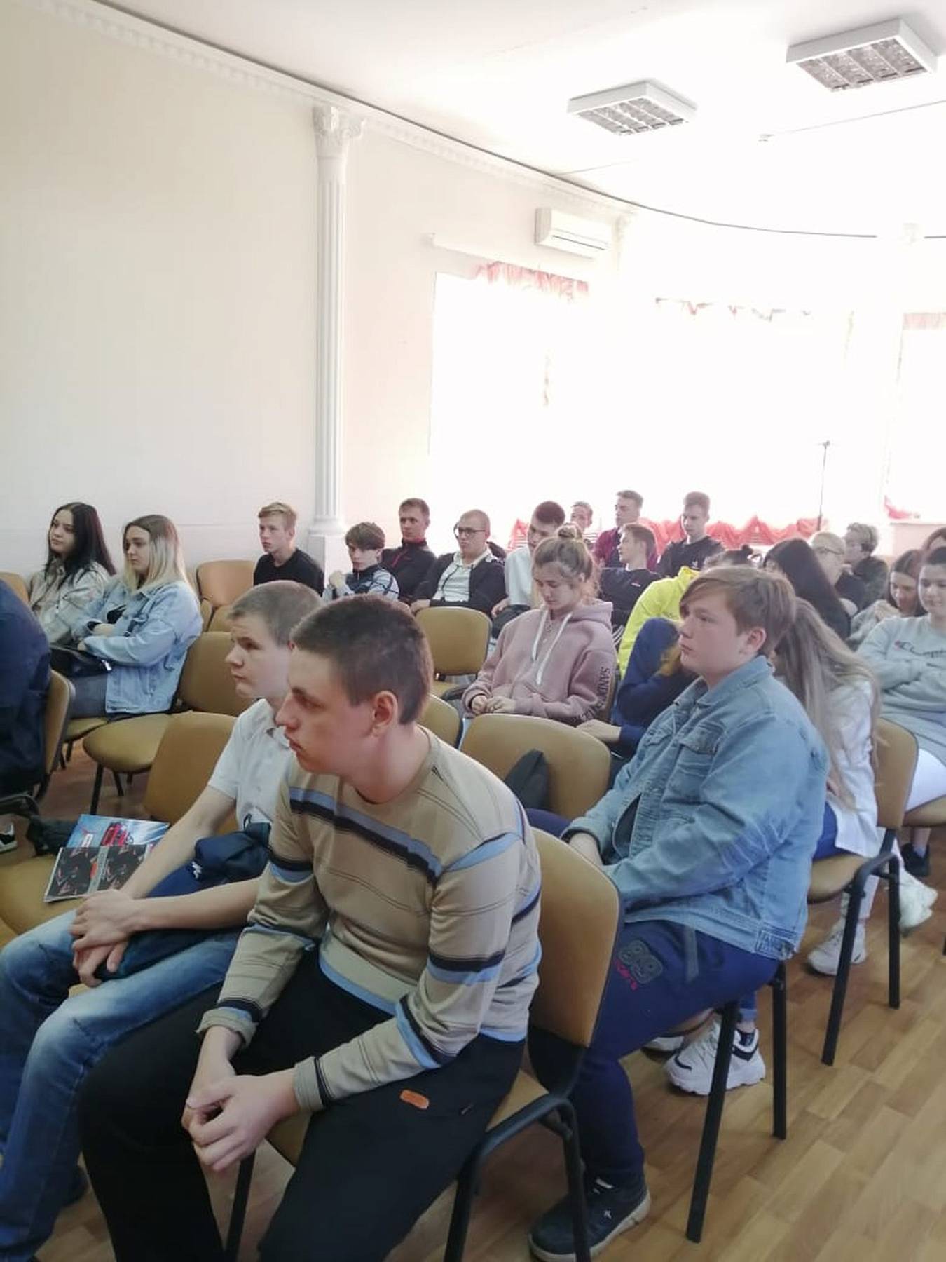 Лекция в Рошальском техникуме