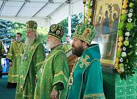 Божественная литургия в Троице-Сергиевой лавре 