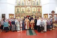 Архиерейское богослужение в Троицком храме деревни Хотеичи