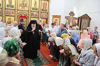 Архиерейское богослужение в Троицком храме деревни Хотеичи