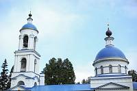 Архиерейское богослужение в Успенском храме села Стромынь