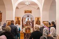 Престольный праздник в Крестовоздвиженском храме поселка Мишеронский