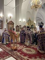 Праздник Воздвижения Честного и Животворящего Креста Господня в Тихвинском храме Ногинска