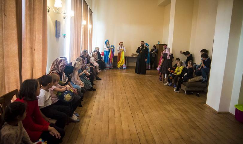 Открытие «Воскресного института» при Крестовоздвиженском храме поселка Мишеронский