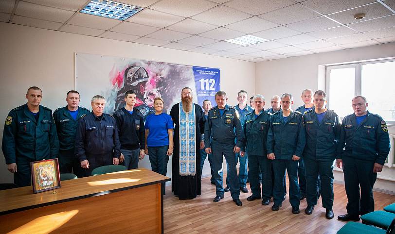 Встреча личного состава Щёлковского подразделения МЧС со священником