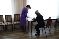 Передача материальной помощи пострадавшим при взрыве газа в Ногинске