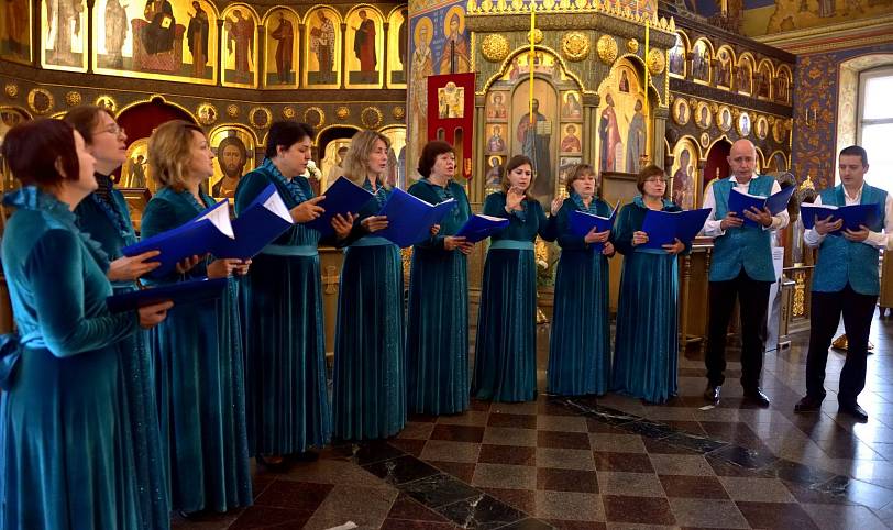 Концерт вокального ансамбля «Благовест» в Сергиевском храме деревни Алмазово
