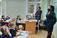 Встреча с инспектором по делам несовершеннолетних в Православной Алексиевской гимназии г. Щёлково