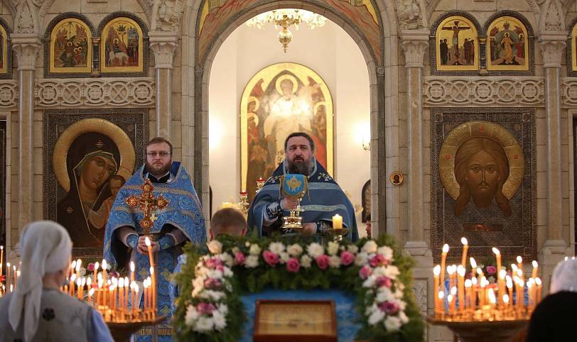 Праздник Казанской иконы Божией Матери в Электроуглях