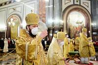 Митрополит Крутицкий и Коломенский Павел и архиереи Московской митрополии сослужили Святейшему Патриарху Кириллу за Божественной литургией в Храме Христа Спасителя