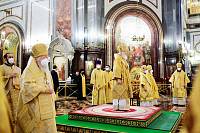 Митрополит Крутицкий и Коломенский Павел и архиереи Московской митрополии сослужили Святейшему Патриарху Кириллу за Божественной литургией в Храме Христа Спасителя