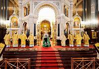 Митрополит Крутицкий и Коломенский Павел и архиереи Московской митрополии сослужили Святейшему Патриарху Кириллу за Божественной литургией в Храме Христа Спасителя