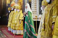 Митрополит Крутицкий и Коломенский Павел и архиереи Московской митрополии сослужили Святейшему Патриарху Кириллу за Божественной литургией в Храме Христа Спасителя