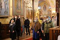 Архиерейское богослужение в Петропавловском храме поселка Обухово