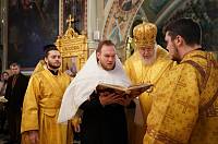 Архиерейское богослужение в Богородицерождественском храме Балашихи