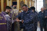 Росгвардейцы в Богоявленском соборе Ногинска