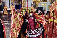 Пасхальная Великая вечерня в Храме Христа Спасителя