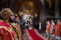 Пасхальная Великая вечерня в Храме Христа Спасителя
