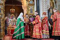 Пасхальная Великая вечерня в Храме Христа Спасителя