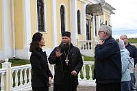 Визит заместителя министра культуры и туризма Московской области в Покровский храм села Воскресенское