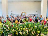 Освящение икон в Казанском храме Павловского Посада