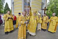 Архиерейское богослужение в Троицком храме г. Лосино-Петровский 
