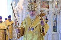 Архиерейское богослужение в Богородицерождественском храме села Гора 