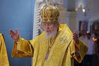 Архиерейское богослужение в Богородицерождественском храме села Гора 