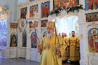 Архиерейское богослужение в Богородицерождественском храме села Гора 