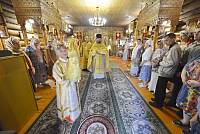 Архиерейское богослужение в Казанском храме деревни Леониха 