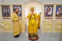 Архиерейское богослужение в Никольском храме деревни Кармолино 