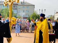 Освящение креста на купол Богоявленского храма посёлка Большие Дворы