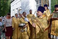 Престольный праздник в Спасском храме села Петровское 