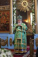 Архиерейское богослужение в Успенском храме села Стромынь 
