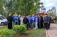 Посадка зелёных насаждений в Орехово-Зуеве