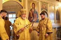 Архиерейское богослужение в Никольском храме села Макарово 