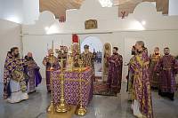 Архиерейское богослужение в Крестовоздвиженском храме города Орехово-Зуево 
