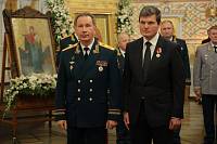 Награждение строителей Князь-Владимирского храма ведомственными наградами 