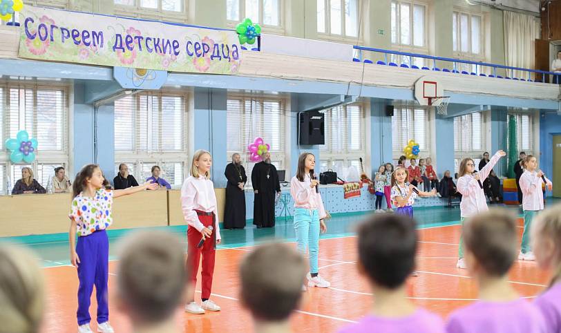 Акция «Согреем детские сердца» в Богородском благочинии