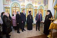 Церемония передачи здания храма иконы Божией Матери «Спорительница хлебов» г. Щёлково Русской Православной Церкви 