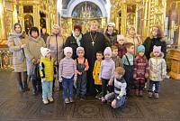 Воспитанники детского сада в Никольском храме г. Лосино-Петровский