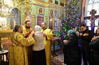 Архиерейское богослужение в Богородицерождественском храме деревни Нестерово 