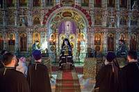 Чтение Великого покаянного канона преподобного Андрея Критского в Троицком соборе города Щёлково 