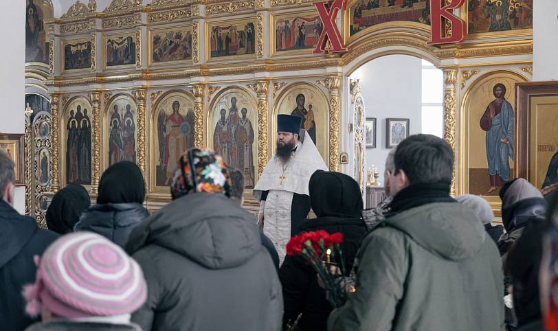 Отпевание воина, погибшего на поле брани в зоне СВО, в Павловском Посаде