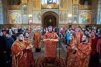 Светлая пятница в Троицком соборе города Щёлково 