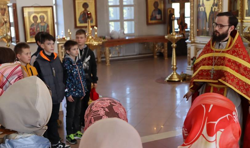 Посещение учениками школы №9 Казанского храма города Павловский Посад