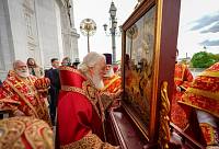 Встреча Феодоровской иконы Божией Матери и Литургия в Храме Христа Спасителя